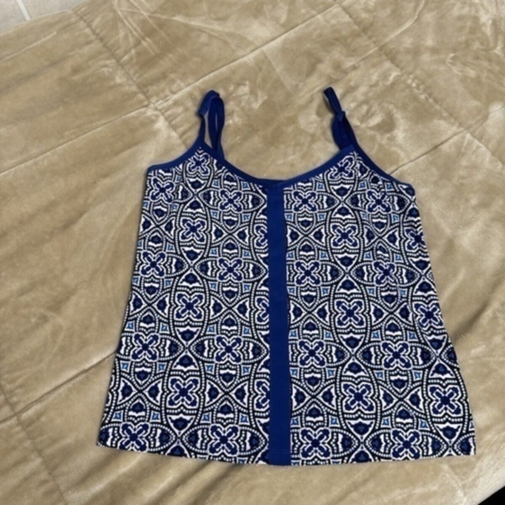 Inc. International Concepts Small w/Geometric Print w/Adjustable Straps Top